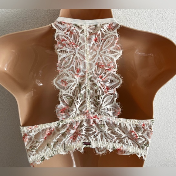 PINK by Victoria Secret Date Racerback Bra - Picture 3 of 4